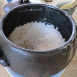 にっぽん料理 野々菜 - 専用鍋で炊くご飯