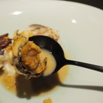 貝料理 epoque+ - さっき入れたウニ発見