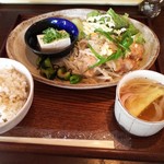 Kaisensumibiyakishokudousakanaya - 日替り定食