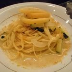 ビゴーテ - レモンバターソースのパスタ(タリオリーニ)