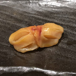 atelier 森本 XEX 寿司 - 赤貝