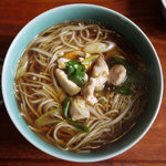 そば切り なかむら - かしわそば（９００円）