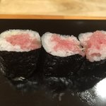 龍文支店 - 皮ぎしの海苔巻き