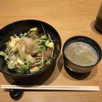 SUSHI TOKYO TEN、 新宿ニュウマン店 - 
