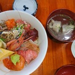 Sen - 海鮮丼 上