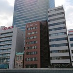 エッサンシエル - 土佐堀川から