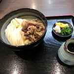 手打ちうどん 大蔵 - 肉ぶっかけ1.5玉