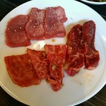 炭火焼肉 邑 - 