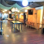 Lounge CRIB - ホールのステージ