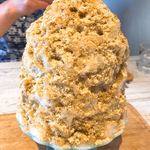 ブン ブン ブラウ カフェ ウィズ ビーハイヴ - 