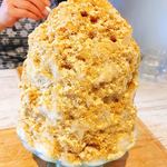 ブン ブン ブラウ カフェ ウィズ ビーハイヴ - 