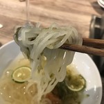 焼肉・冷麺 二郎 - しっかりした歯ごたえの麺、口な中もさっぱりしてきました♪(*^^*)