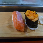 泉寿し - 海峡サーモン・バフンウニ