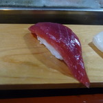 泉寿し - マグロの赤身