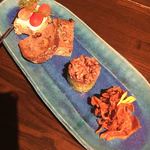 久遠の空 - 豚レバのパテ・コメカミとアボカド、キウィのタルタル・ガツキムチ・パーラー江古田のパン