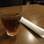 石臼挽き手打ち蕎麦 高はし - 麦茶、おしぼり