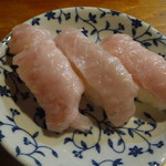 舞寿し - ヒラメのエンガワ