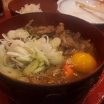 もつやき処　円満 - 肉うどん　