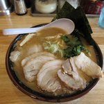 麺や 笑味寿 - 醤油ラーメン＋トッピングチャーシュー2018.06.19