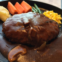 国産熟成焼肉 肉バル ドウラクコリーダ ランドマーク店 - ランチハンバーグセット