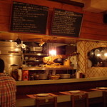 ロス・レイエス・マーゴス - 2008年10月某日夜のカウンターの様子