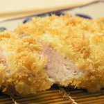 Katsukichi - 国産銘柄豚ロースかつ　コーンサラダ油でさっぱりと揚げる伝統の味です。 