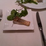 ポルチェリーノ - シェア用のお皿とカトラリーも持ってきてくれました♪