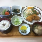 ななっこ - おまかせ定食　白身フライ