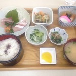 ななっこ - おまかせ定食　さしみ