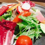 創作イタリアン Gemelli - ジェメリサラダのアップ