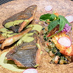 リール - 北海道マツカサカレイのムニエル 木の芽風味のヴァンブランソース　山口県筍と岸和田塔ノ原のわらびのエチュベ