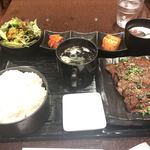 Yakiniku Yansando - 