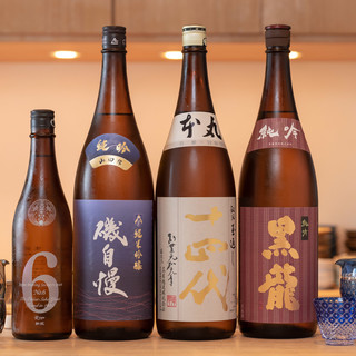 十四代・磯自慢・黒龍など。旬魚と楽しむ日本酒を厳選。