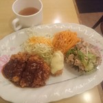 ビフテキ家あづま - 日替わりランチ