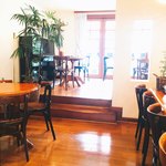 フランクリン・アベニュー - 店内