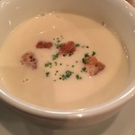 ル・ヌー・パピヨン - スープ