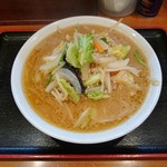 六綵亭 - みそラーメン 600円