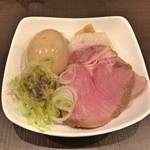 麺屋りゅう - おつまみ皿（アップ）