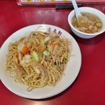 蓬来軒 - 焼きそば 770円