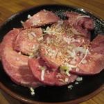 Sumibiyakiniku Horumon Shichirin Sakai - ネギ牛タン塩