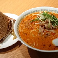 Az/ビーフン東 大阪店 - 