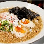 麺屋 愛心 - タマノリジョニー　980円　煮干＆醤油＆背脂＆太麺！燕三条系もレベル高し♪