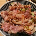 日本橋海鮮丼 つじ半 - ぜいたく丼・梅