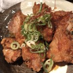 なきぼくろ Dining - 若鶏の唐揚げ　焦がし葱ソース 