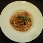 TAKASHI - 【'11/07/26撮影】パスタランチ 1200円 の冷製！夏野菜のトマト煮フェデリーニ バルサミコ風味