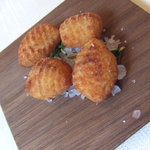 ヴィラ・アイーダ - ニョッキの揚物