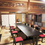 大文字屋　龍田川 - 立派な大広間。集まりや慶事向け('18.5月中旬)