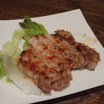 別邸個室 和食居酒屋 旬彩庭園 - 黒豚ステーキ、肉がとにかく硬くてつらい