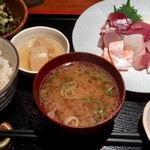 めしの助 - 刺身定食