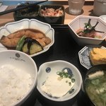 田中田式海鮮食堂 魚忠 - 